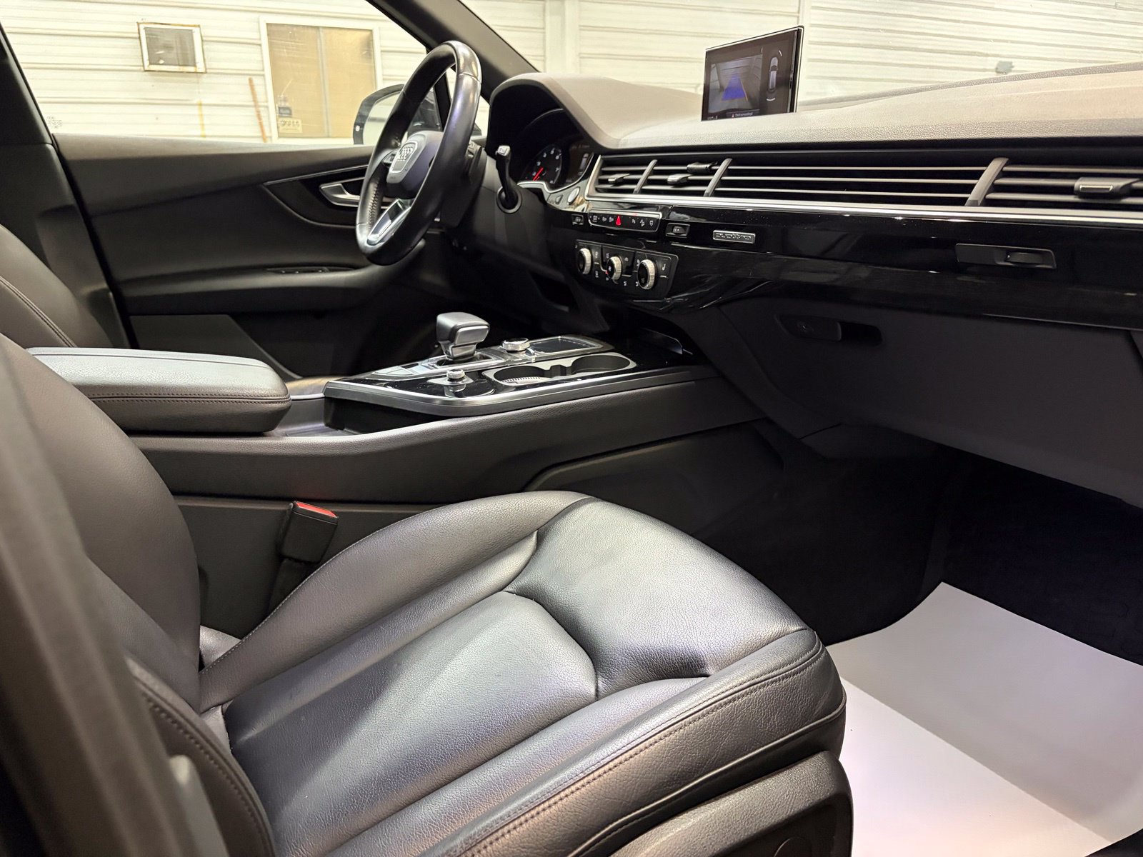 Used 2019 Audi Q7 3.0T Premium w/ Convenience Package AWD/4WD image 26