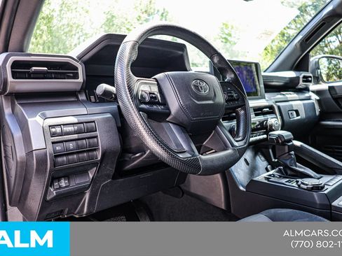 Used 2024 Toyota Tacoma SR5 AWD/4WD image 21