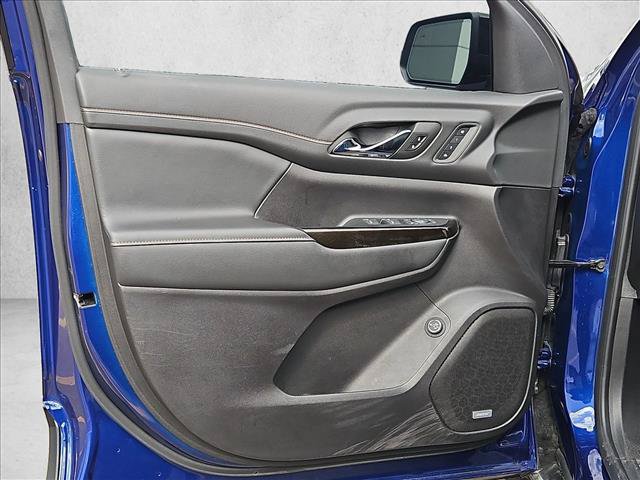 Used 2023 GMC Acadia AT4 w/ Technology Package AWD/4WD image 11