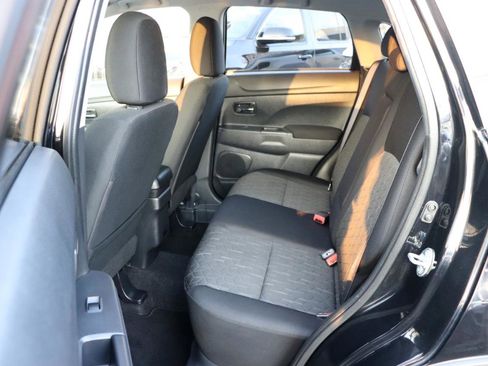 Used 2024 Mitsubishi Outlander Sport ES image 12