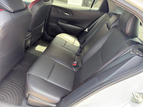 Used 2023 Toyota Prius Prime FWD image 9