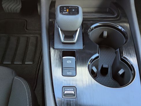 New 2026 Nissan Rogue S image 20