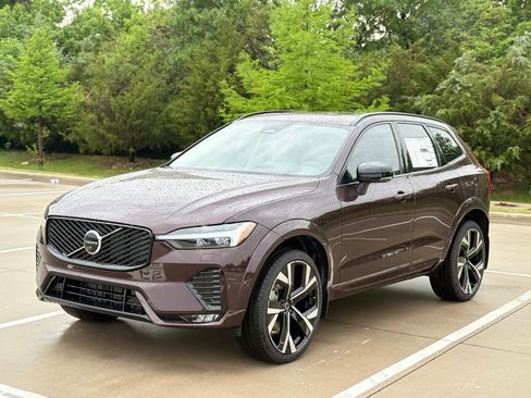 New 2026 Volvo XC60 B5 Ultra w/ Protection Package Premier AWD/4WD image 3