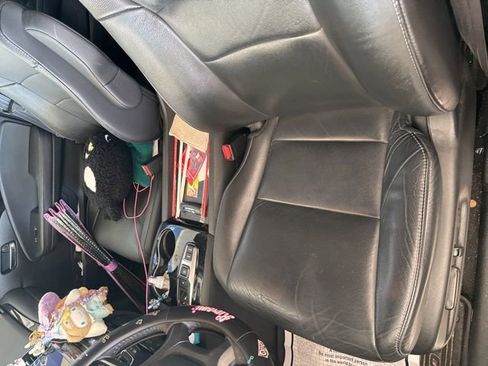 Used 2021 Honda Pilot Touring image 9