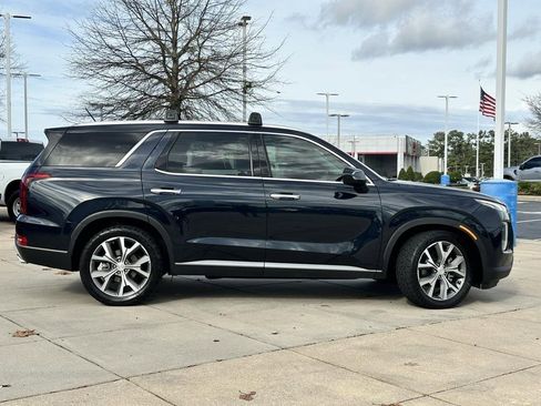 Used 2022 Hyundai Palisade SEL w/ Convenience Package image 5