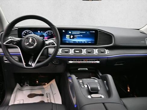 Certified 2026 Mercedes-Benz GLS 450 4MATIC image 23