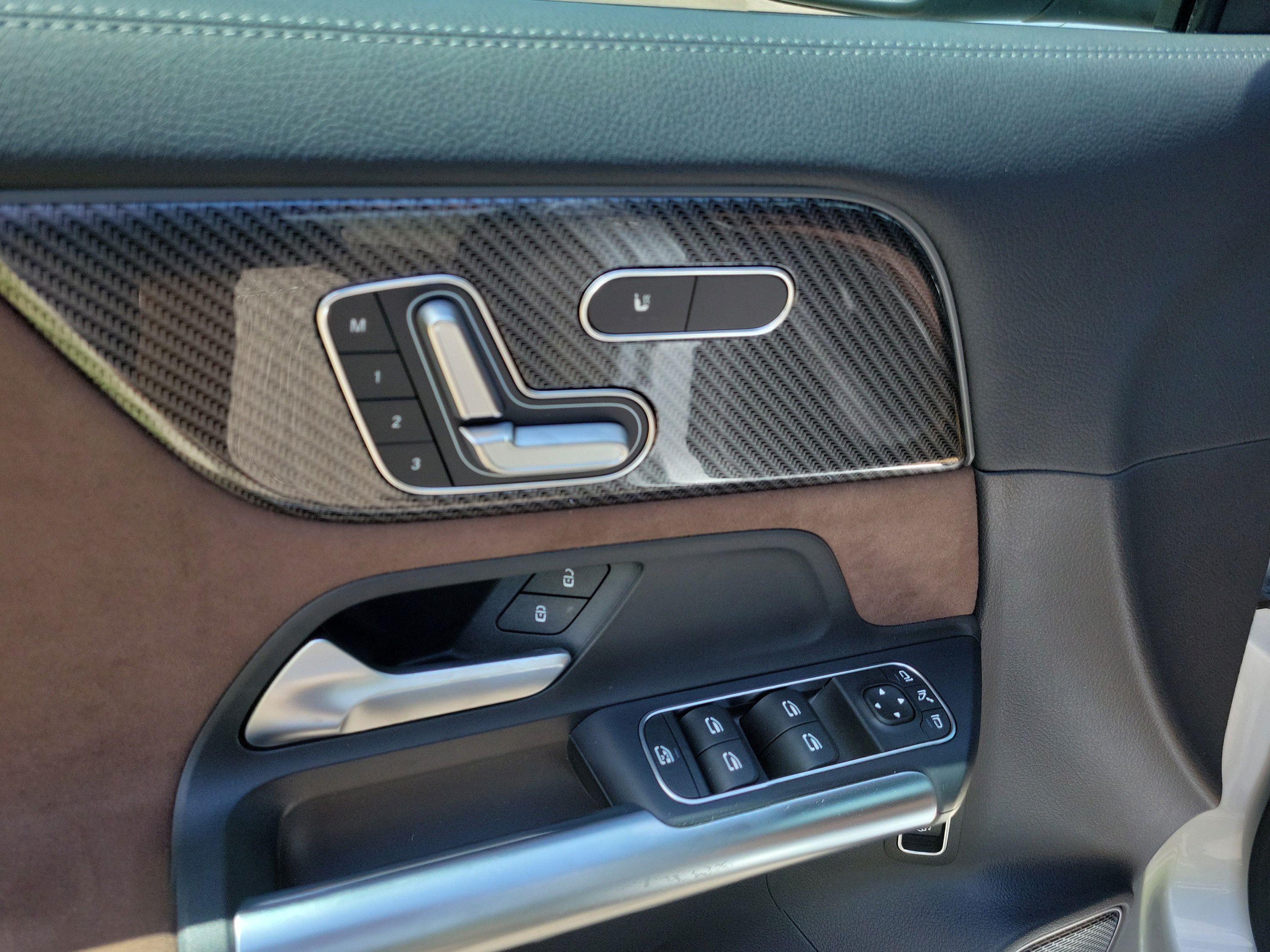 New 2026 Mercedes-Benz GLA 35 AMG 4MATIC image 17