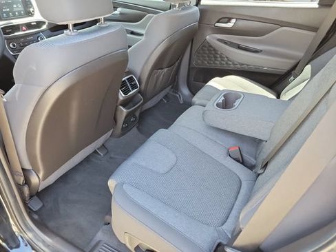 Used 2019 Hyundai Santa Fe SEL FWD image 26