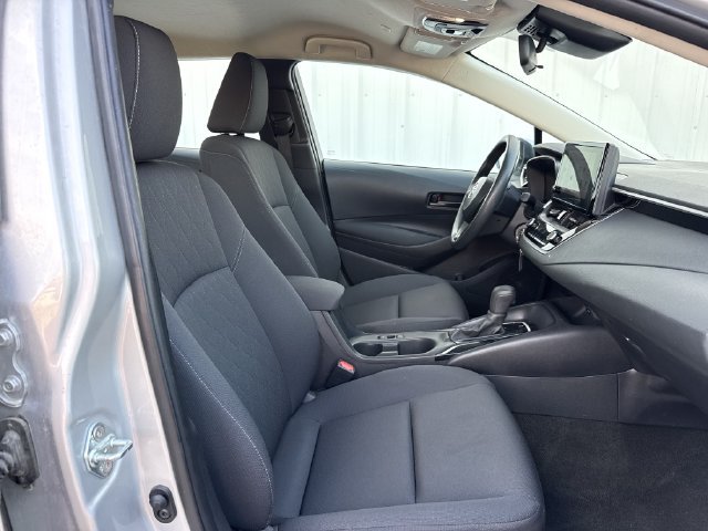 Used 2024 Toyota Corolla LE FWD image 28