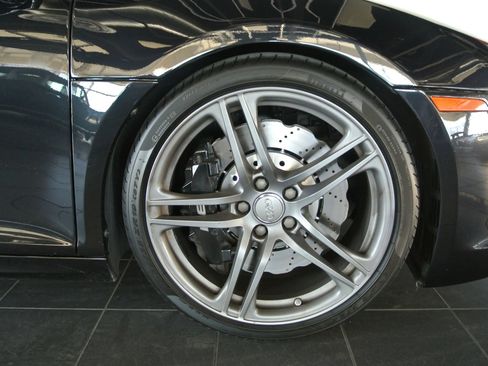 Used 2011 Audi R8 V10 AWD/4WD image 14