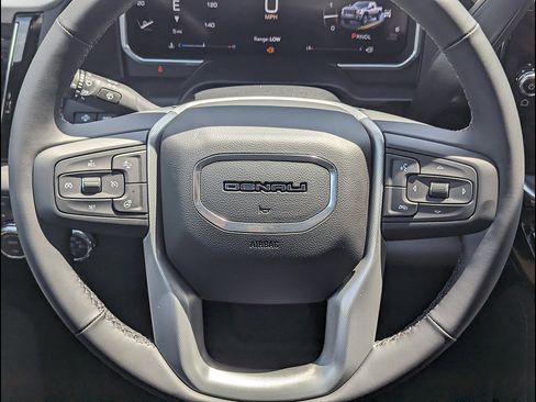 New 2026 GMC Sierra 3500 Denali w/ Denali Reserve Package AWD/4WD image 22