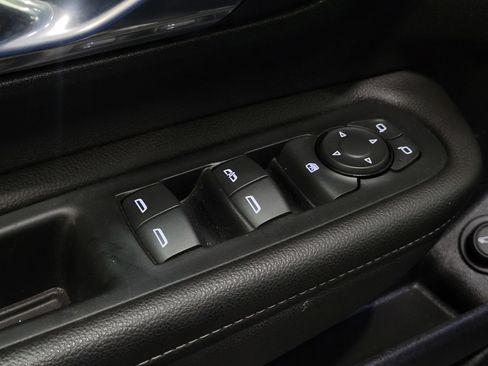Used 2020 GMC Terrain Denali AWD/4WD image 27