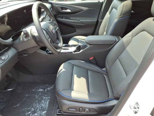 New 2026 Buick Envista Sport Touring w/ Convenience I Package FWD image 5