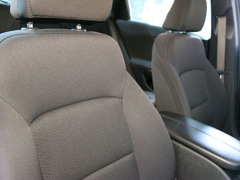 Used 2024 Chevrolet Malibu LT w/ Sport Edition FWD image 11