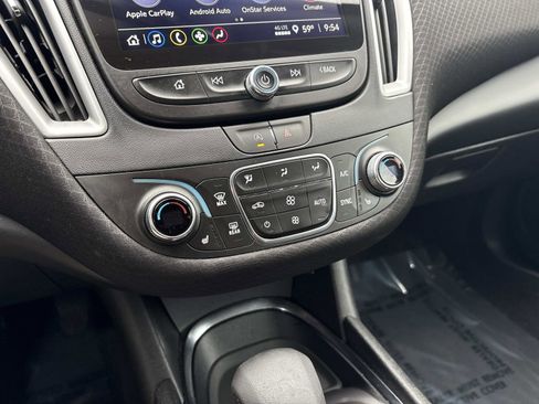 Used 2024 Chevrolet Malibu LT image 22
