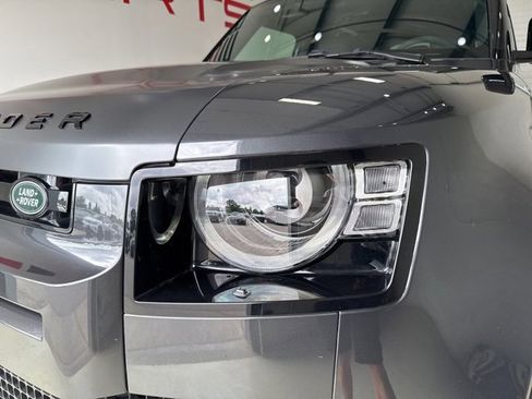 Used 2024 Land Rover Defender 90 V8 image 14