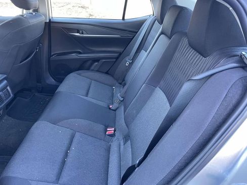 Used 2025 Toyota Camry LE image 23