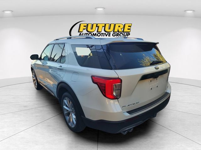 Used 2022 Ford Explorer Platinum w/ Equipment Group 601A AWD/4WD image 4