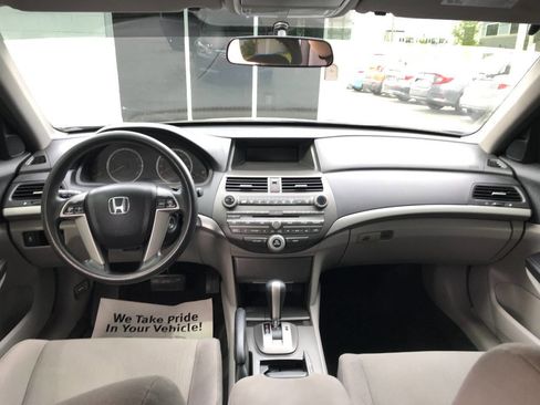 Used 2012 Honda Accord LX image 11