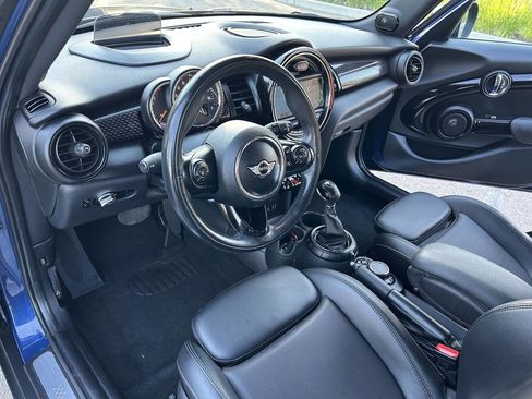 Used 2016 MINI Cooper S image 2
