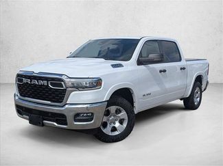 Used 2025 RAM 1500 Big Horn video 2