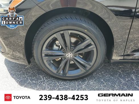 Used 2023 Volkswagen Jetta SE w/ Panoramic Sunroof Package FWD image 14