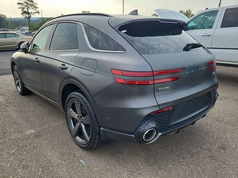 Used 2024 Genesis GV70 3.5T Sport w/ Sport Advanced Package image 6