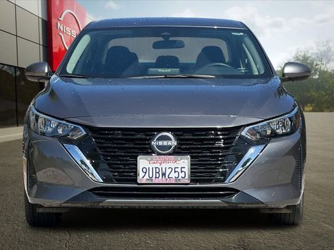 Certified 2025 Nissan Sentra SV FWD image 11