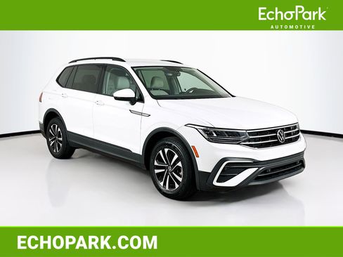 Used 2023 Volkswagen Tiguan S image 1