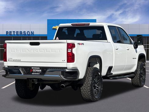 Used 2024 Chevrolet Silverado 3500 LT image 4