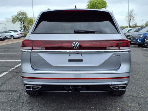 New 2025 Volkswagen Atlas SEL Premium R-Line image 4