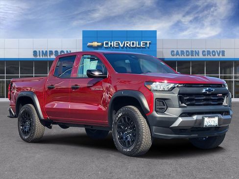 Used 2026 Chevrolet Colorado Trail Boss AWD/4WD image 1