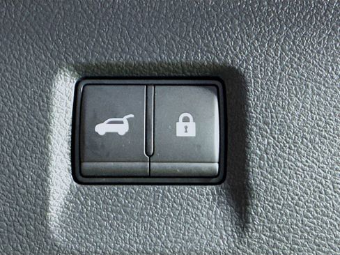 Used 2026 INFINITI QX60 Luxe w/ Cargo Package image 33