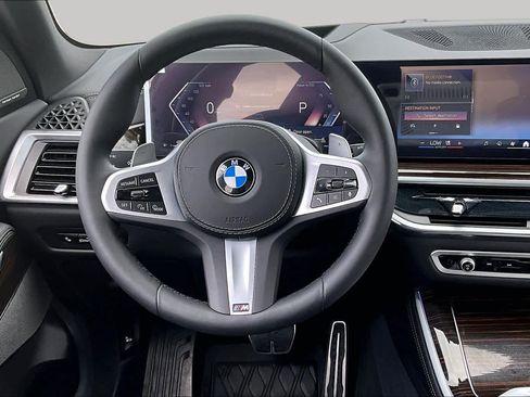 Used 2026 BMW X5 xDrive40i w/ M Sport Package AWD/4WD image 5