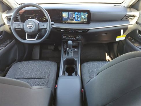 New 2026 Nissan Kicks SV w/ Charging Package image 18