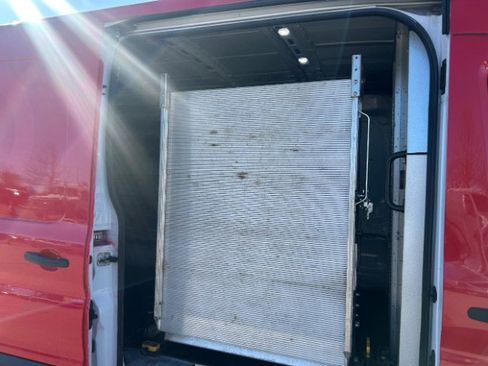 Used 2018 Ford Transit 350 148 Medium Roof image 17