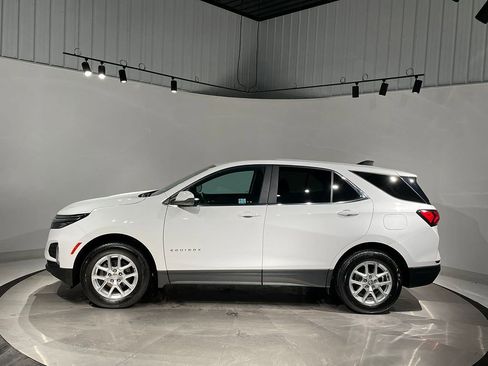 Used 2023 Chevrolet Equinox LT AWD/4WD image 16