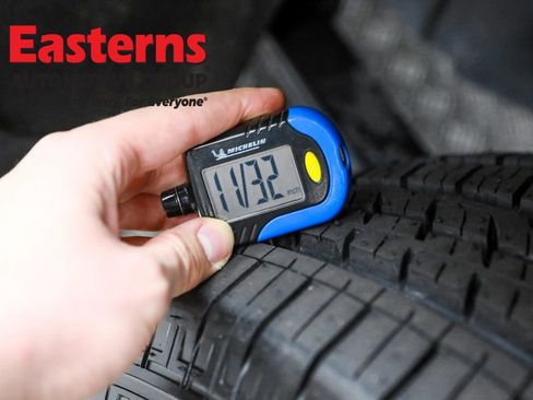 Used 2021 Chevrolet Silverado 1500 RST image 25