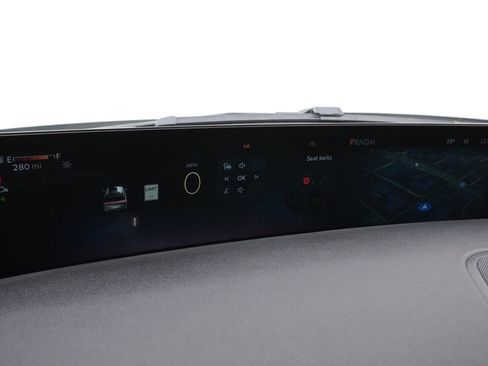 New 2025 Lincoln Navigator Reserve w/ Jet Appearance Package image 25