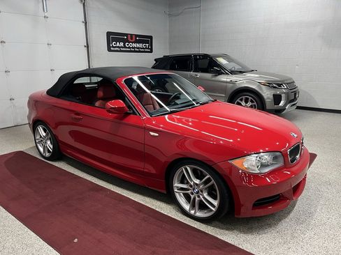 Used 2010 BMW 135i Convertible w/ Premium Pkg image 59