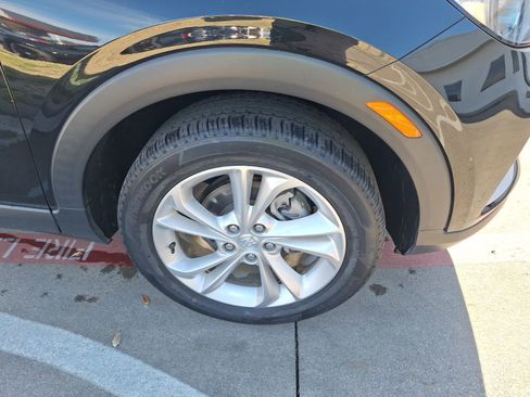 Used 2020 Buick Encore GX Preferred w/ Cold Weather Comfort Package image 11