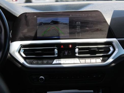 Used 2020 BMW 330i Sedan w/ Driving Assistance Package RWD image 16