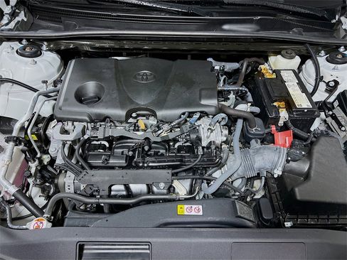 Certified 2022 Toyota Camry SE image 26