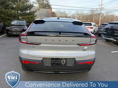 Certified 2023 Volvo C40 P8 Recharge Ultimate image 7