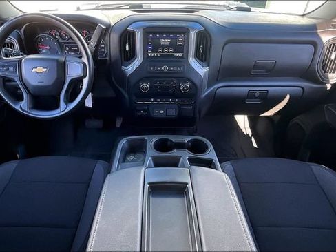Used 2022 Chevrolet Silverado 2500 Custom w/ Custom Value Package AWD/4WD image 15