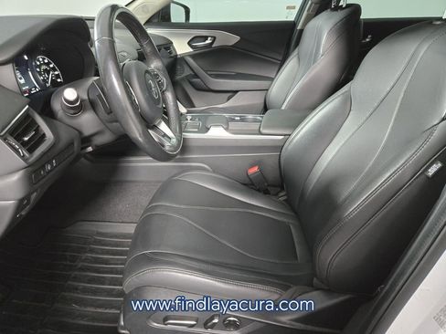 Used 2023 Acura TLX image 13