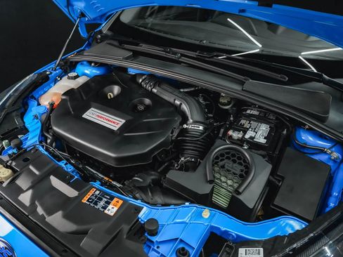 Used 2017 Ford Focus RS image 73