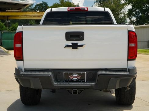 Used 2019 Chevrolet Colorado ZR2 w/ ZR2 Dusk Special Edition AWD/4WD image 19