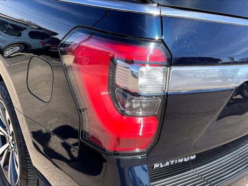 Used 2021 Ford Expedition Platinum image 29