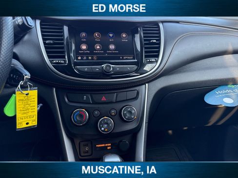 Used 2021 Chevrolet Trax LT image 15